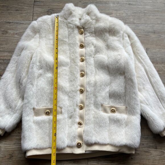 Vintage St. John Faux Fur Vest Jacket Small Off White Gold Buttons Mink - Picture 7 of 12